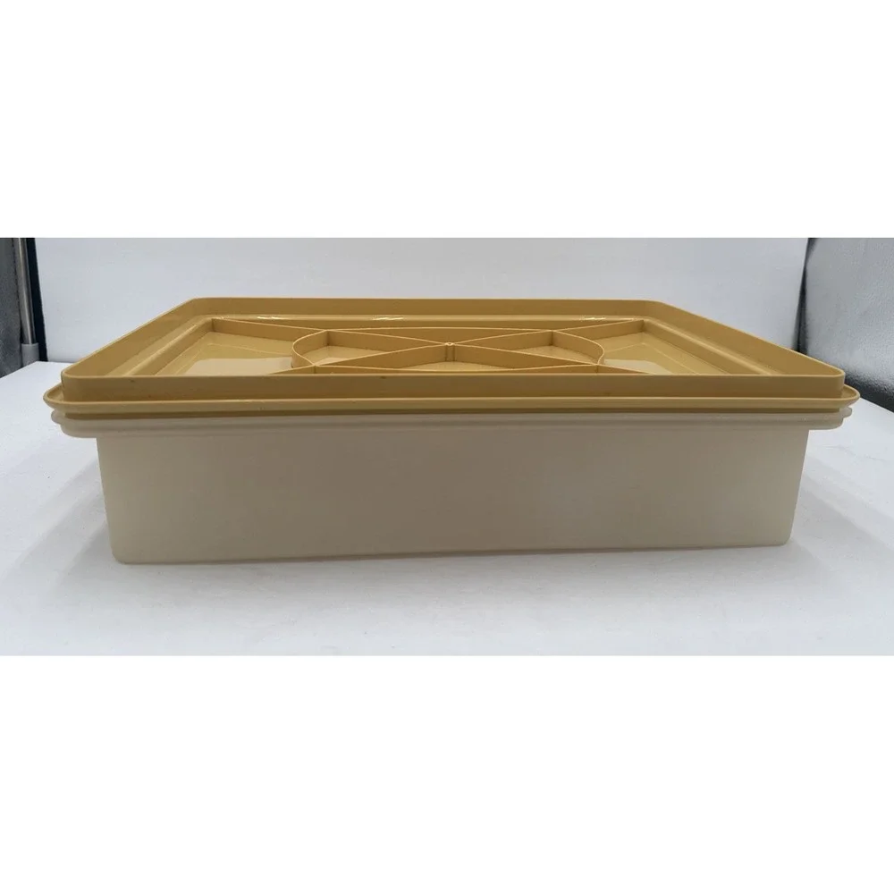 Tupperware vintage rectangular
